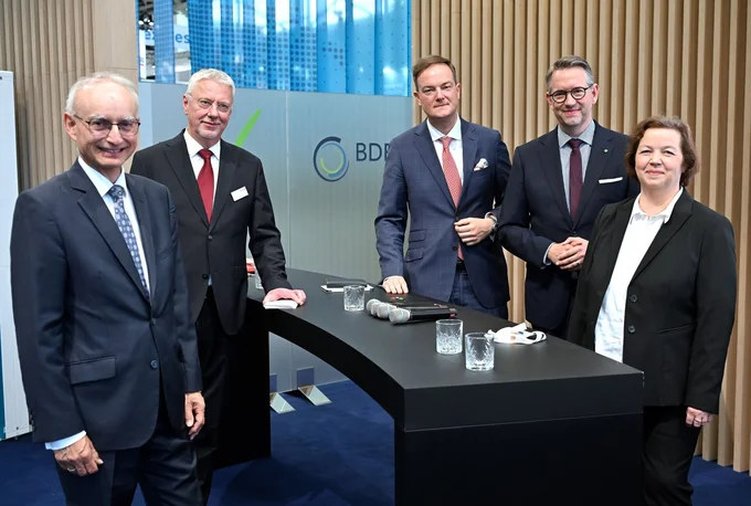 5 Personen aus Panel BDE